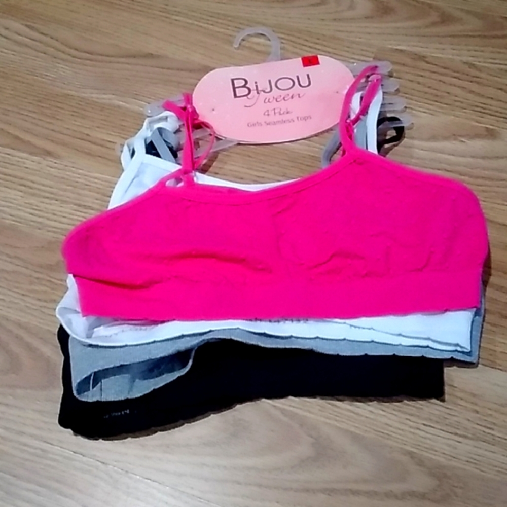 NWT BIJOU TWEEN 4 PACK SEAMLESS BRA